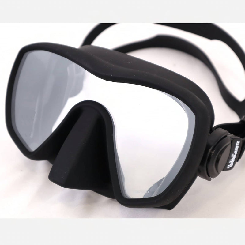Load image into Gallery viewer, Soprassub Dive Mask Frameless ll Black
