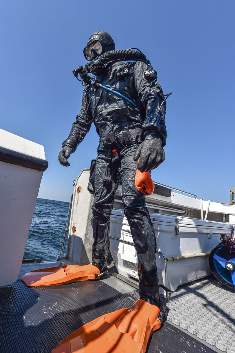 Load image into Gallery viewer, Avatar drysuit Airon 102 men

